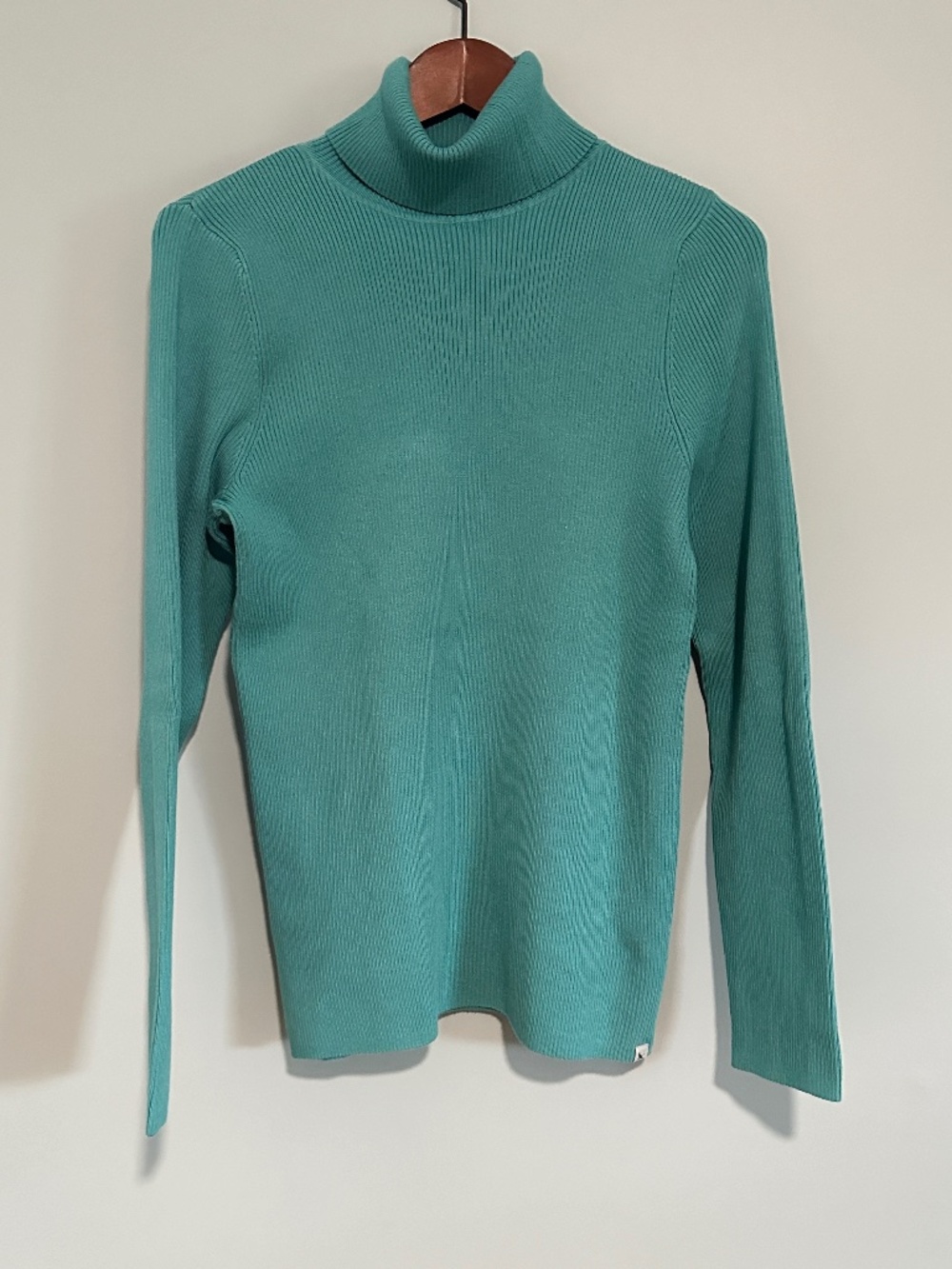 Eddie Bauer Ribbed Turtleneck Sweater, dark Aqua blue, size large, NWT